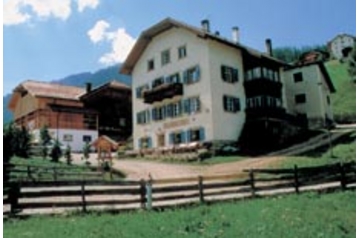 Taliansko Penzión San Martino in Badia, Exteriér